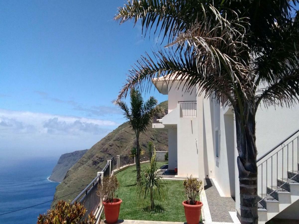 The Best Sea View In Madeira - Casa Farol ファハ・ダ・オヴェルハ エクステリア 写真
