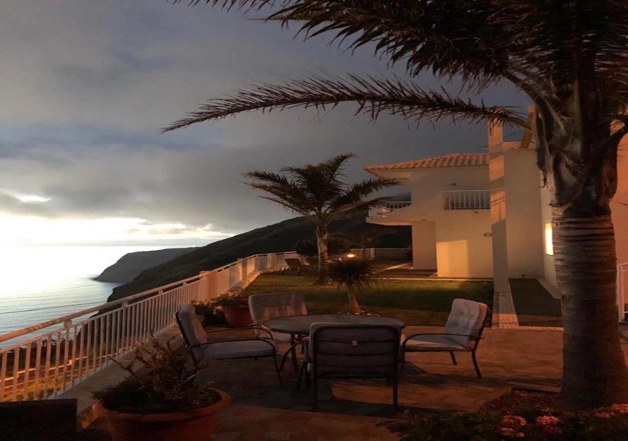 The Best Sea View In Madeira - Casa Farol ファハ・ダ・オヴェルハ エクステリア 写真